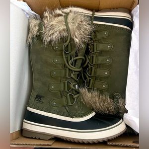 Sorel BRAND NEW Women’s Size 8 Joan of Arctic Snow Boots
